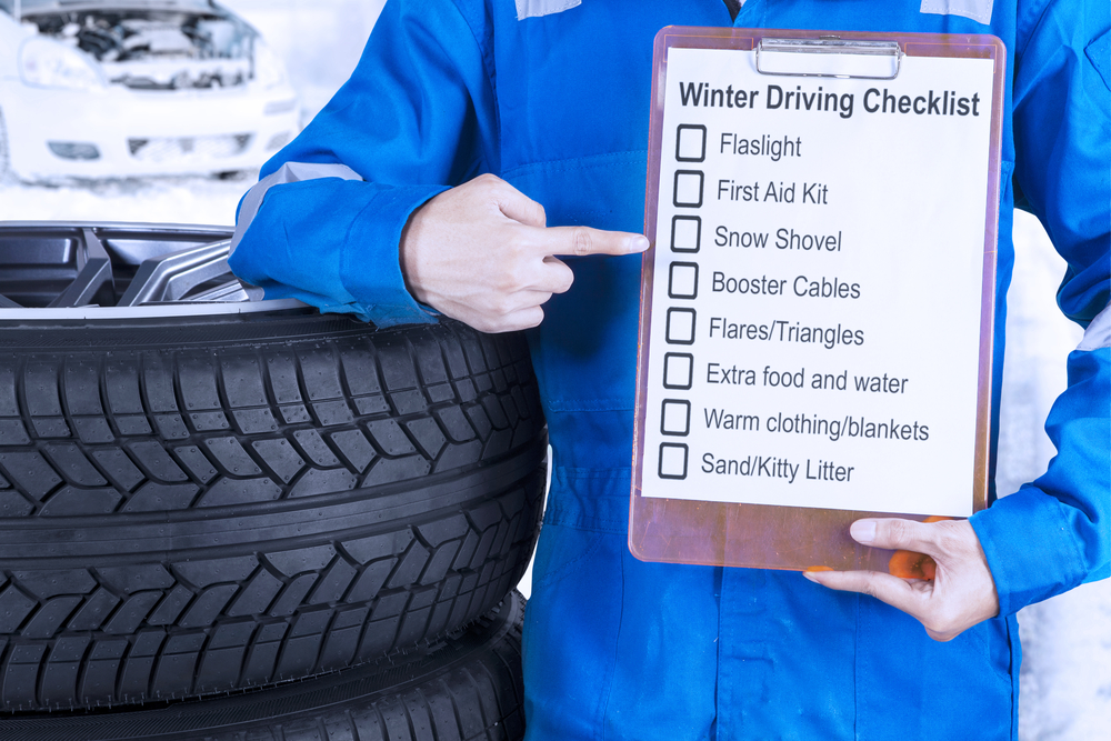 checklist of items to keep in your car